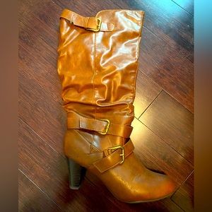 Perfect Knee High Heeled Boots (Size 9.5)